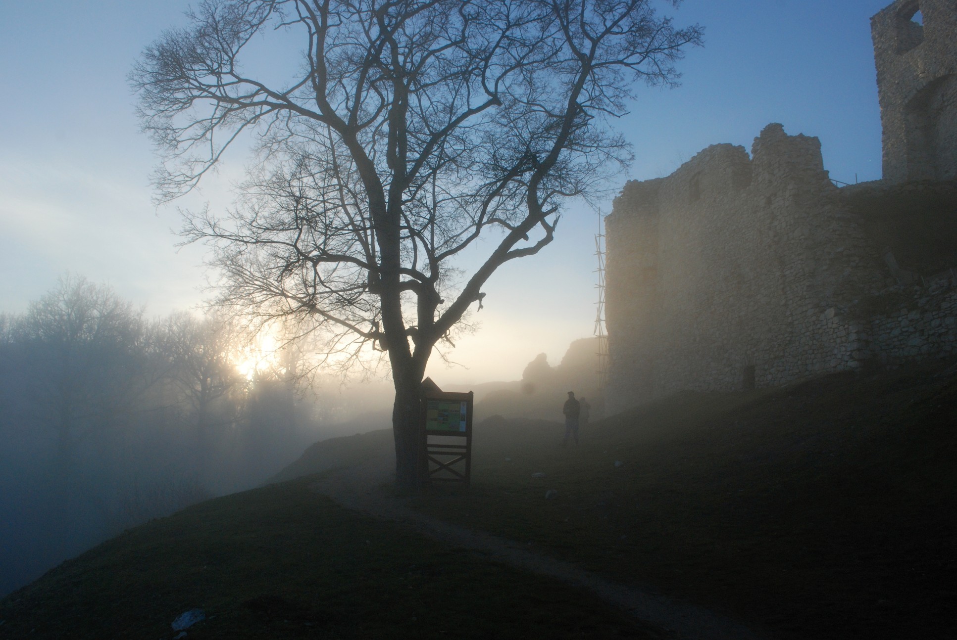Hrad Hrušov
