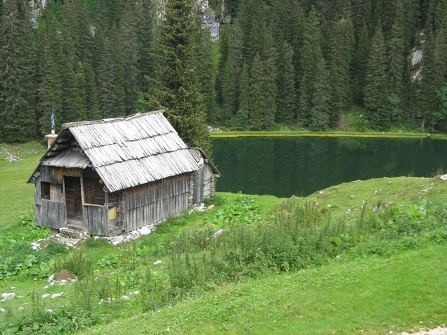 Planina pri jezeru
